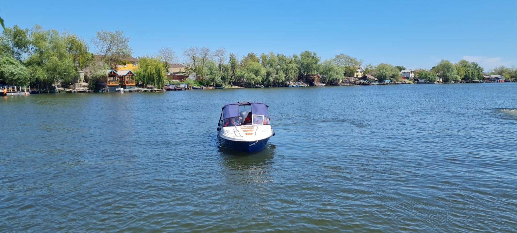 Pensiunea Medellin Tulcea Exteriör bild